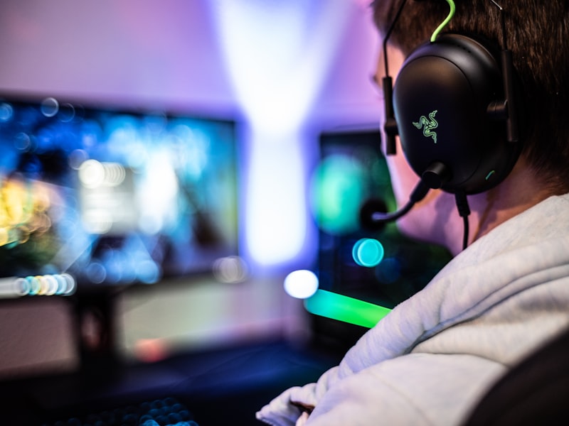 Streaming studio with key lights and microphone